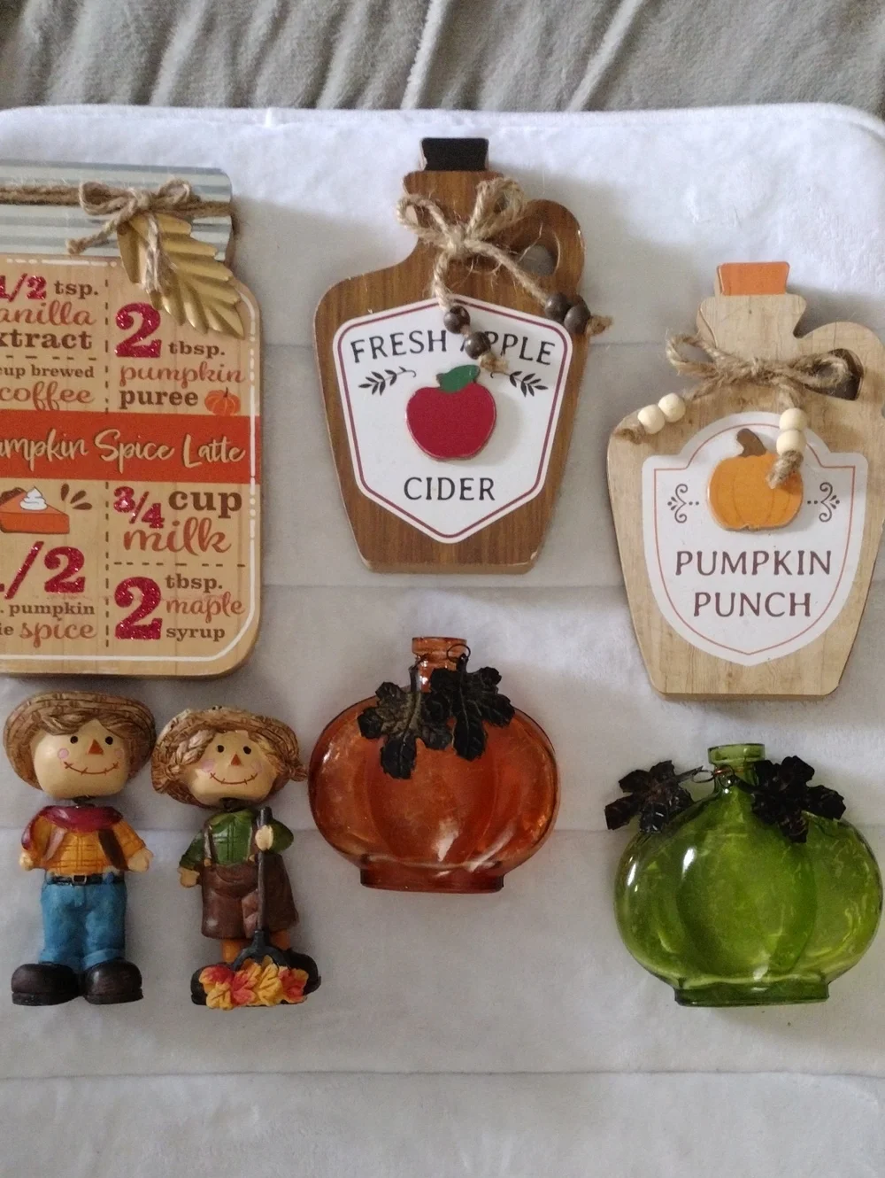 Autumn Pumpkin & Cider  Decor Set - Brown, Orange, Green